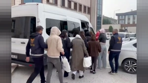 Düzce'de Masaj Salonlarına Fuhuş Operasyonu: 5 Şüpheli Tutuklandı