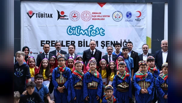 Erenler Bilim Şenliği Kapalı Pazar Yeri'nde Başladı