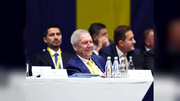 Fenerbahçe'nin Transfer Yasağı Kaldırıldı: En-Nesyri Ödemesi Yapıldı