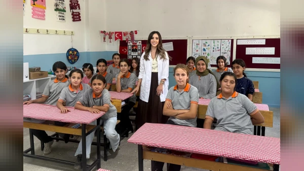 Kozluk İlçe Sağlık Müdürlüğü’nden Kaletepe Ortaokulu’nda Ergenlik Eğitimi