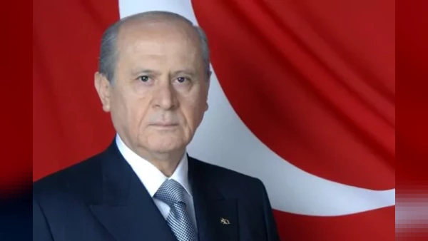 Devlet Bahçeli'den 3 Ekim Türk Dünyası Günü Mesajı: TDT Geleceğe Güç Katıyor