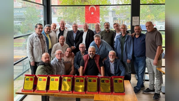 Gaziemir Ulaştırma 12. Bölük Askerleri ve Komutanları İzmir'de 8. Kez Buluştu
