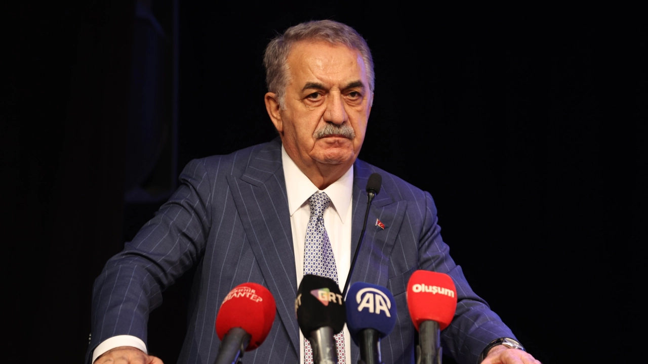 Hayati Yazıcı'dan Oğlu Hakkındaki İddialara Net Yanıt: "Karalamaya Geçit Vermeyiz