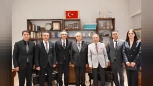 Konya Karapınar Jeoparkı Projesi İçin UNESCO Başvuru Dosyası Teslim Edildi