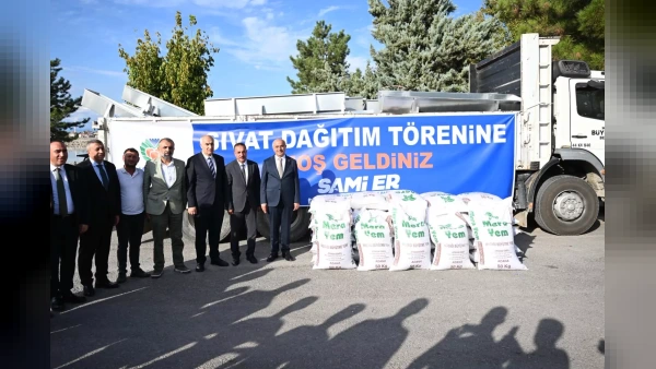 Malatya'da Hayvancılığa 980 Sıvat Desteği: 480 Sac ve 500 Beton Sıvat Dağıtıldı