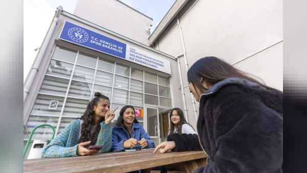 Mersin Büyükşehir Belediyesi'nden Üniversite Öğrencilerine Kapsamlı Destek