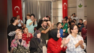Osmangazi Belediyesi'nden Dünya Yaşlılar Günü'nde BAREM sakinlerine özel kutlama