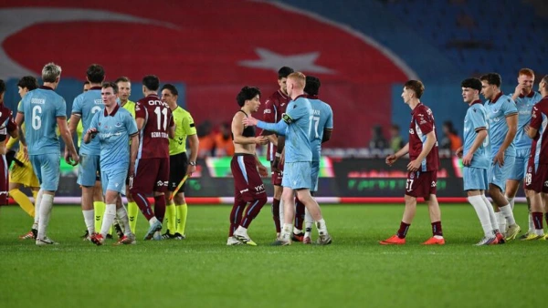 Trabzonspor Hazırlık Maçında Drogheda United'a 1-0 Mağlup Oldu