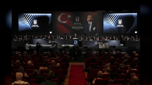 Beşiktaş Genel Kurulu'nda Gerginlik: Kazım Yiğit Yurteri İhraç Edildi