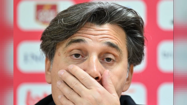 Vincenzo Montella'dan İstifa Tezahüratlarına Yanıt: Eleştirilere Kulak Asmıyorum