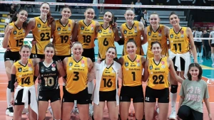 Vodafone Sultanlar Ligi'nde Açılış: VakıfBank Sahasında Beşiktaş'ı 3-1 Yendi