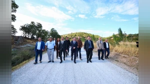 Demirci'de 46 Kilometrelik Karadaş Yolu Tamamlandı