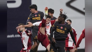 Galatasaray'da Bitshiabu ve Ugochukwu İçin Flaş Ayrılık İddiası!