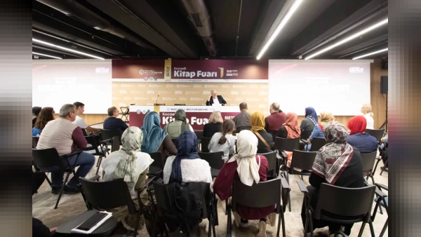 Kocaeli Kitap Fuarı’nda söyleşi rüzgârı