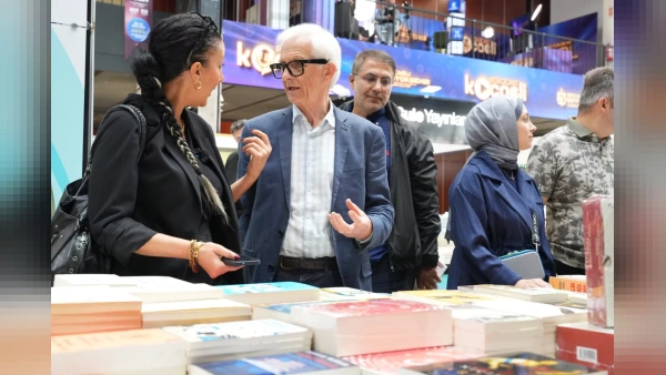 Roger Crowley'den Uluslararası 16. Kocaeli Kitap Fuarı'na Övgü