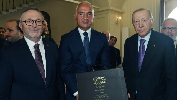 İsmâil Hakkı Bursevî'nin Rûhu’l-Beyân Eseri İlk Kez Tıpkıbasımla Okuyucuyla Buluştu