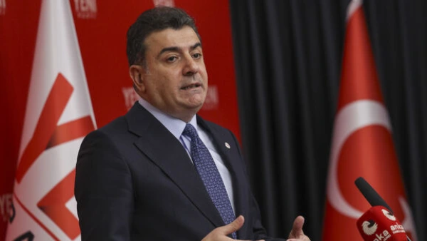 YENİ Parti Sözcüsü Zeynel Emre'den İttifak Açıklaması: Planlanmış Takvim Yok