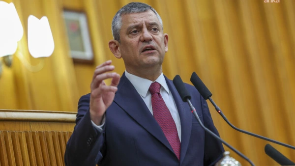 Özgür Özel'den TBMM'de YENİ Parti vurgusu