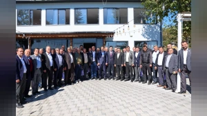 Şahin Biba Büyükorhan'da 43 mahalle muhtarıyla buluştu