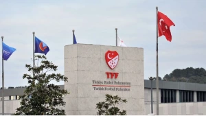 TFF lisans sürecini tamamladı ve yedi kulübe puan cezası verdi