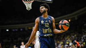 Fenerbahçe Tarfin, Panathinaikos AKTOR deplasmanına çıkıyor