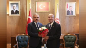 TBMM Başkanvekilliğinde Devir Teslim: Bozdağ Görevi Beyazıt'a Devretti