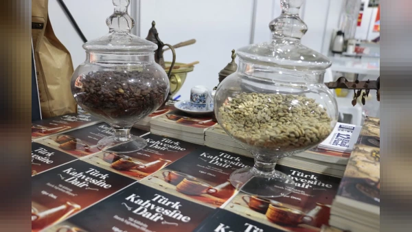 Uluslararası 16. Kocaeli Kitap Fuarı'nda Türk kahvesi atölyesi düzenlendi