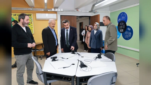 Yıldırım Belediye Başkanı Oktay Yılmaz Gebze'yi Ziyaret Etti