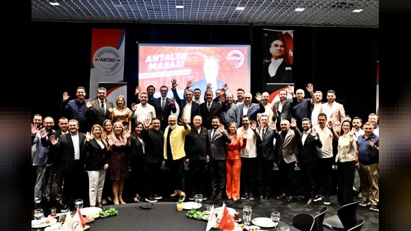 Başkan Uysal: Kaleiçi 12 Ay Yaşayan Bir Merkez Oldu