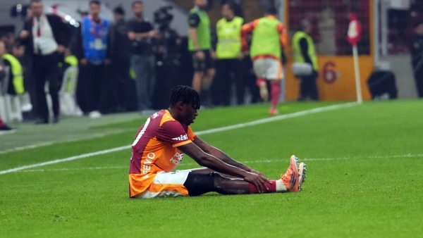 Galatasaray'da Wilfried Singo 404 Günün 118'ini Sakat Geçirdi
