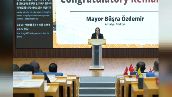 Antalya Büyükşehir Belediyesi Seul'deki teknoloji fuarına katıldı