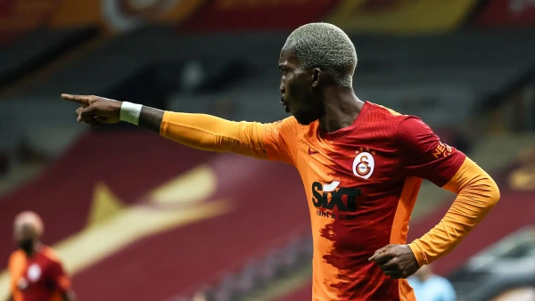 Henry Onyekuru 1. Lig Ekibi Bursaspor ile Görüşmelere Başladı
