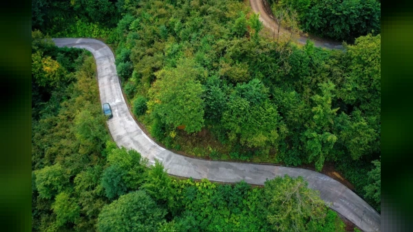 İkizce'deki yol çalışmalarında 2 kilometre geride kaldı