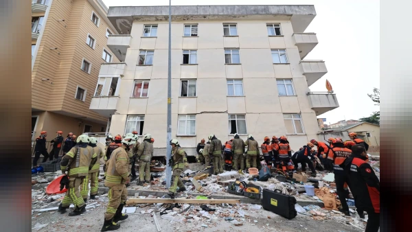 Maltepe'de çöken binada can kaybı 2'ye yükseldi