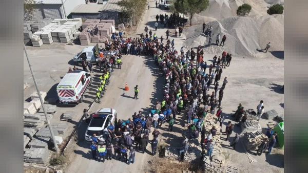 Manisa Büyükşehir personeline yol ve cadde güvenliği eğitimi verildi