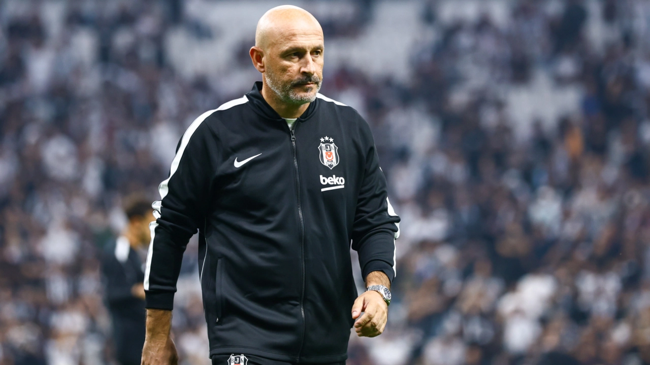 Beşiktaş Teknik Direktörü Italiano'dan Yumruk Olaylarına Tepki