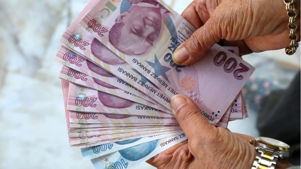 Kademeli emeklilik teklifleri TBMM komisyonunda bekliyor