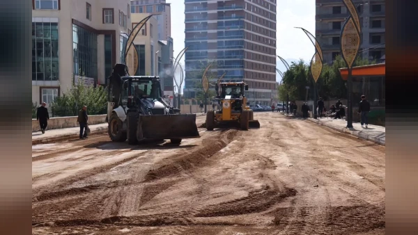 Muş'ta SSK Caddesi'ndeki asfalt yenileme çalışmalarında sona gelindi