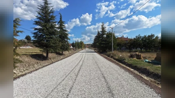 Denizli'de Baklan Boğaziçi Mahallesi'nin yolu yenilendi