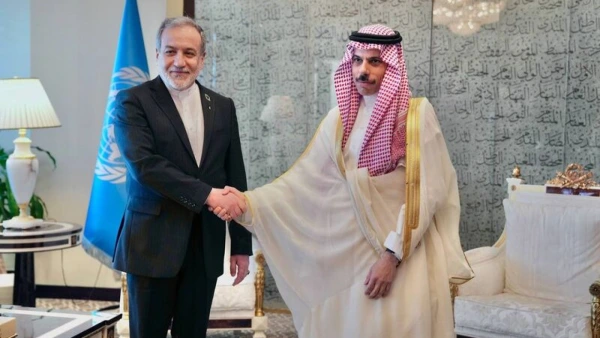 Suudi Arabistan ve İran dışişleri bakanları gerilimi görüştü