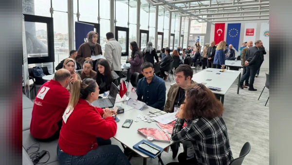 DİGEM MEZUNLARI MALATYA'DA İŞVERENLERLE BİR ARAYA GELDİ