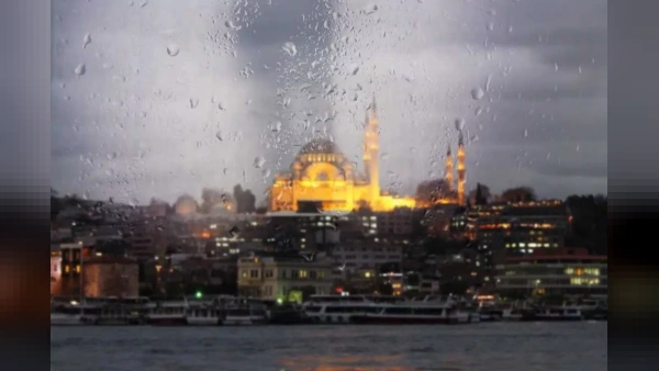 İstanbul’da eğitime 1 gün ara verildi! Motosikletlerin trafiğe çıkışı yasaklandı