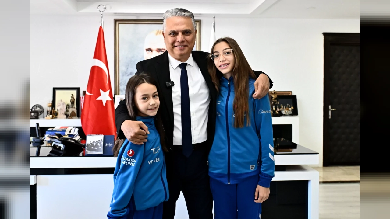 Muratpaşa'nın Balkan Şampiyonu Sporcularından Uysal'a Ziyaret