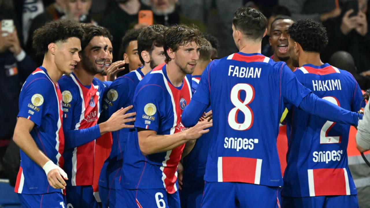Şampiyonlar Ligi'nde PSG Barcelona'yı 4-2 Yendi