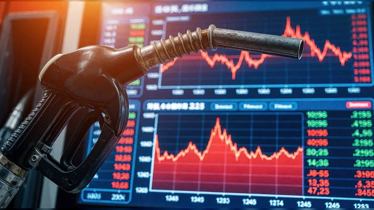 BRENT PETROLÜN VARİL FİYATI YÜZDE 1,1 ARTIŞLA 114,40 DOLARA ÇIKTI