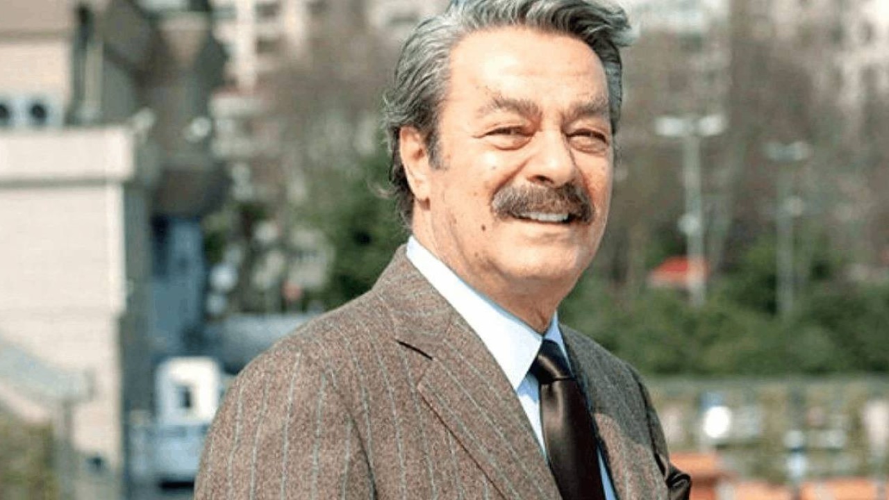 Kadir İnanır