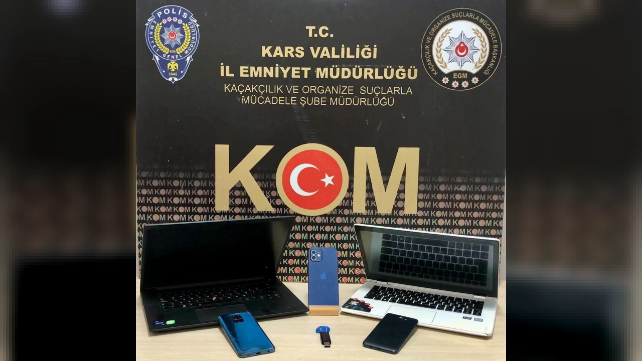 Kars ve Bursa merkezli operasyonda zimmet şüphelileri tutuklandı
