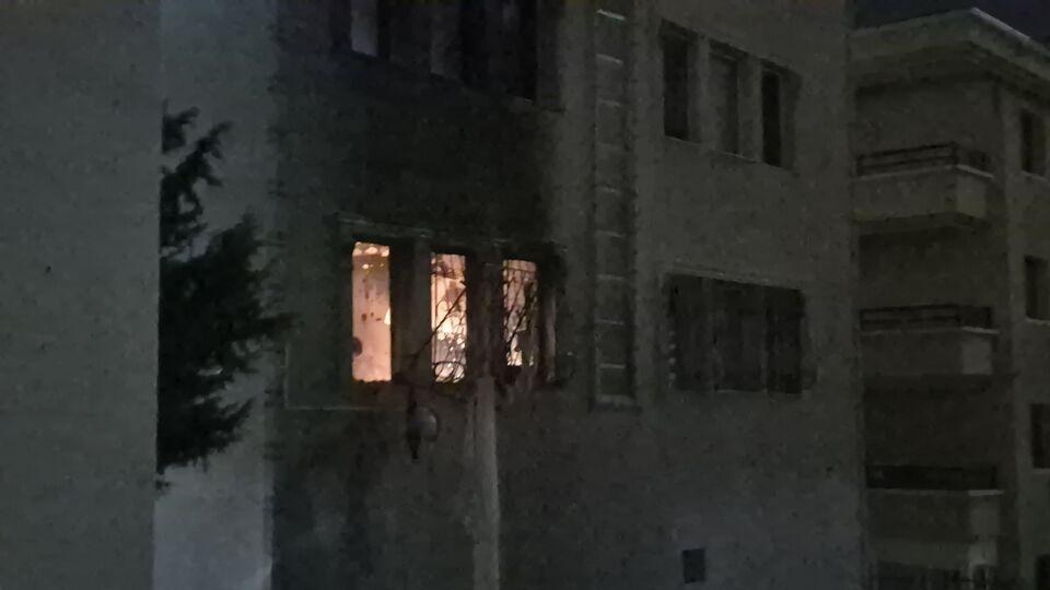 Ankara Çankaya'da doğalgaz patlaması: Dairede yangın çıktı
