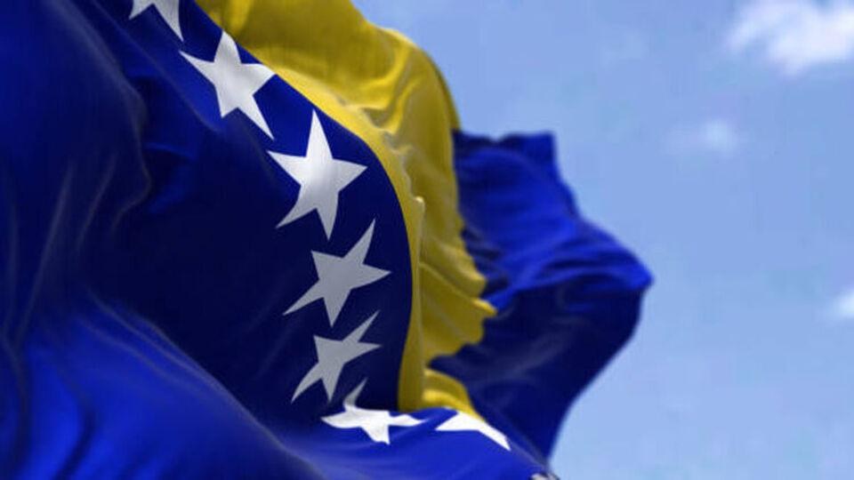 Bosna Hersek'te AB helikopteri düştü: 4 ölü