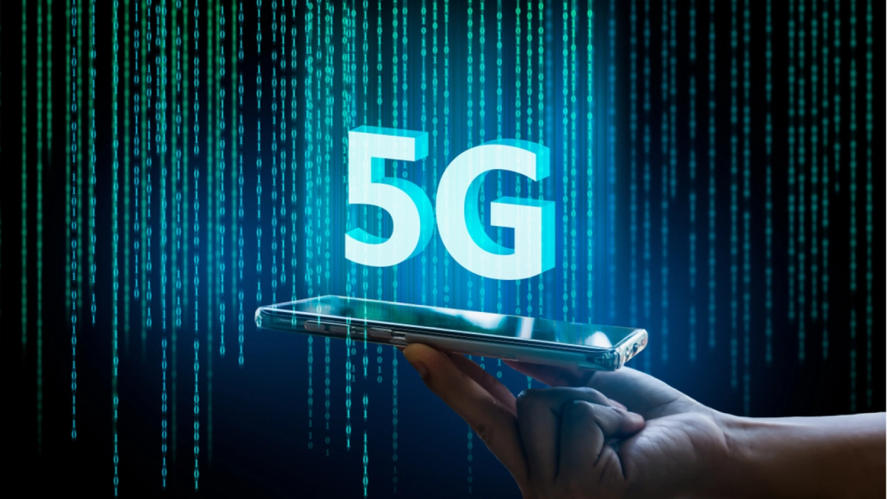 İki GSM şirketine 5G reklamları nedeniyle ceza verildi